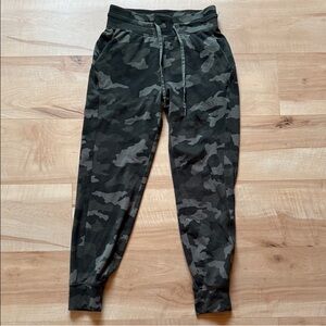 🍋Lululemon Ready to Rulu High-Rise Jogger, Size 4